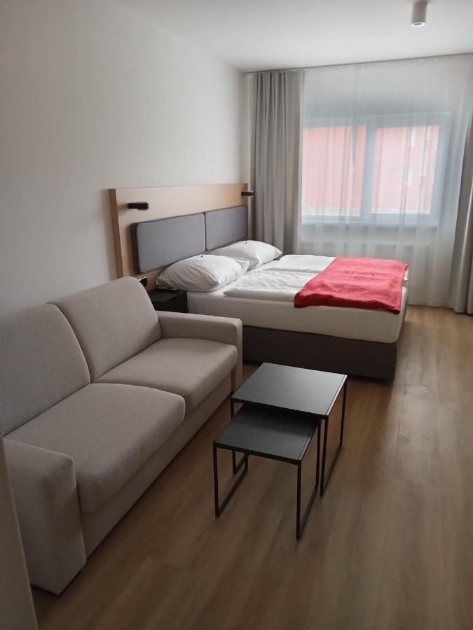 Hotel Kapitol Мост Екстериор снимка
