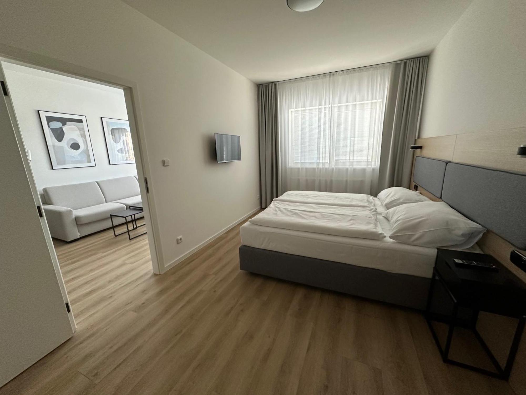 Hotel Kapitol Мост Екстериор снимка