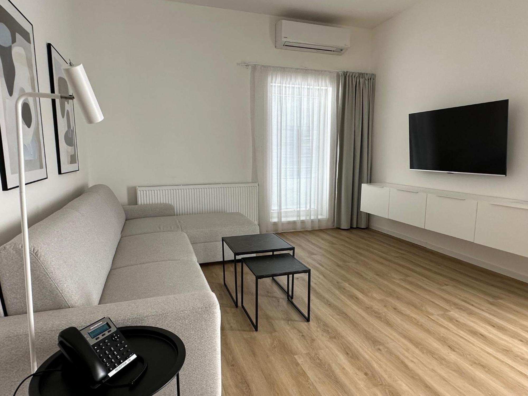 Hotel Kapitol Мост Екстериор снимка
